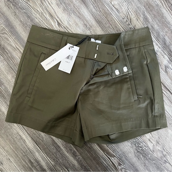 Calvin Klein Pants - Calvin Klein Olive Chino Shorts